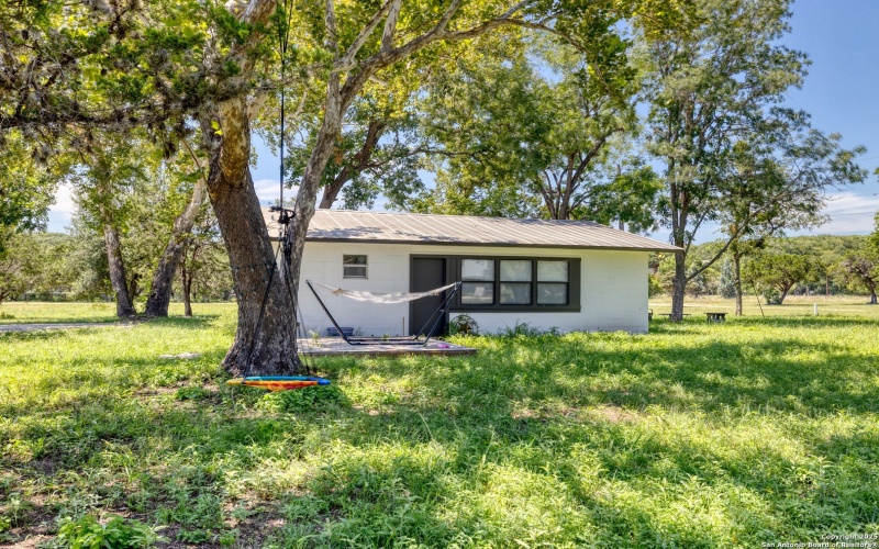 132 Sherman Lane, Leakey, TX 78873, 3 Bedrooms Bedrooms, ,3 BathroomsBathrooms,Residential,For Sale,132 Sherman Lane,0,1887675