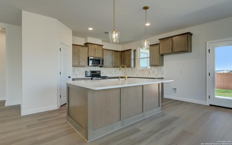 171 Heidi Hill, Castroville, TX 78009, 3 Bedrooms Bedrooms, ,3 BathroomsBathrooms,Residential,For Sale,171 Heidi Hill,0,1906516