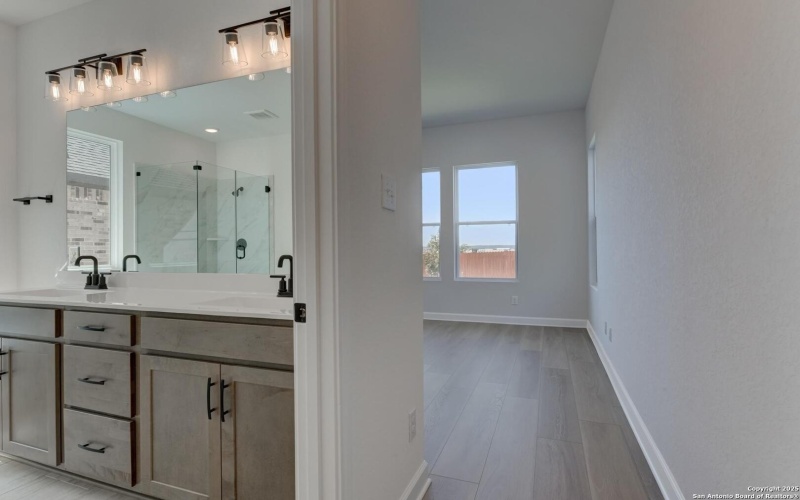 171 Heidi Hill, Castroville, TX 78009, 3 Bedrooms Bedrooms, ,3 BathroomsBathrooms,Residential,For Sale,171 Heidi Hill,0,1906516