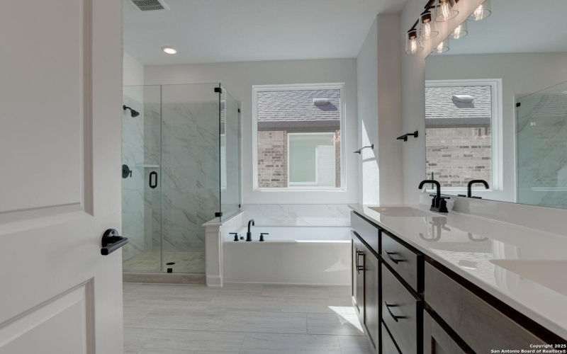 171 Heidi Hill, Castroville, TX 78009, 3 Bedrooms Bedrooms, ,3 BathroomsBathrooms,Residential,For Sale,171 Heidi Hill,0,1906516