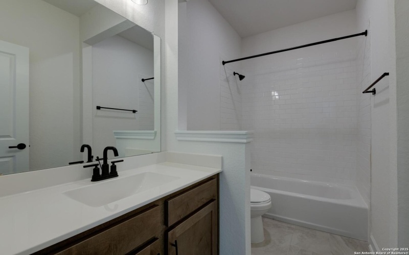 171 Heidi Hill, Castroville, TX 78009, 3 Bedrooms Bedrooms, ,3 BathroomsBathrooms,Residential,For Sale,171 Heidi Hill,0,1906516