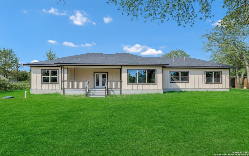 23048 Hilltop Peaks, Elmendorf, TX 78112, 4 Bedrooms Bedrooms, ,3 BathroomsBathrooms,Residential,For Sale,23048 Hilltop Peaks,0,1907683