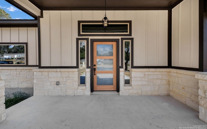 23048 Hilltop Peaks, Elmendorf, TX 78112, 4 Bedrooms Bedrooms, ,3 BathroomsBathrooms,Residential,For Sale,23048 Hilltop Peaks,0,1907683