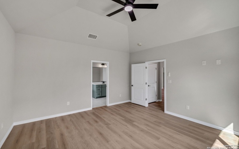 23048 Hilltop Peaks, Elmendorf, TX 78112, 4 Bedrooms Bedrooms, ,3 BathroomsBathrooms,Residential,For Sale,23048 Hilltop Peaks,0,1907683