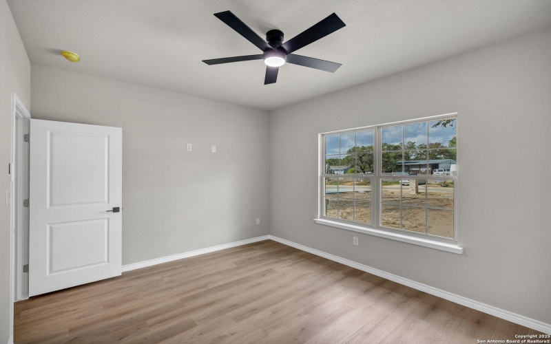 23048 Hilltop Peaks, Elmendorf, TX 78112, 4 Bedrooms Bedrooms, ,3 BathroomsBathrooms,Residential,For Sale,23048 Hilltop Peaks,0,1907683