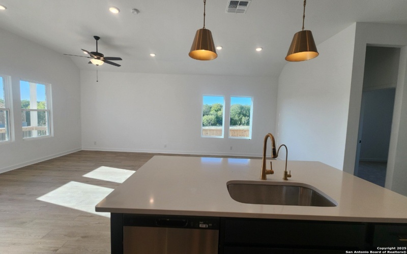 13132 Glynlea Rd, San Antonio, TX 78245, 4 Bedrooms Bedrooms, ,3 BathroomsBathrooms,Residential,For Sale,13132 Glynlea Rd,0,1908336