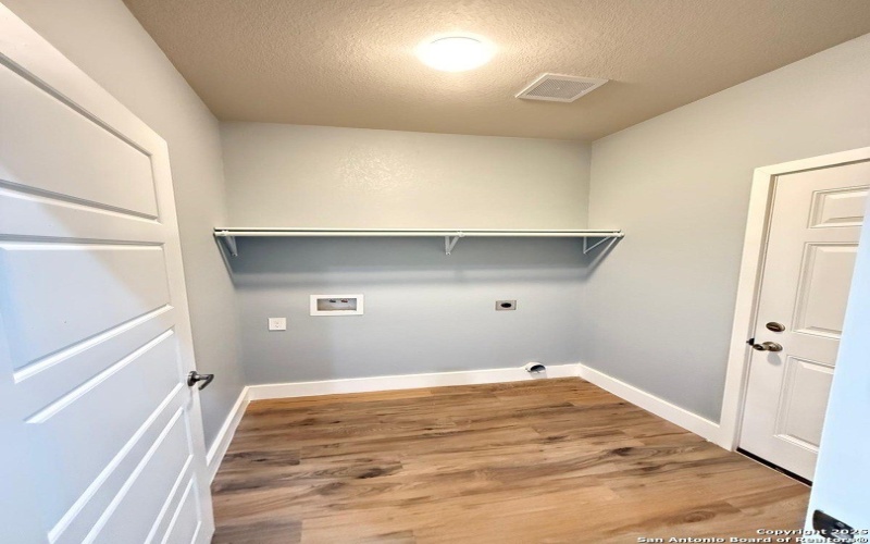 802 CR 520, Dhanis, TX 78850, 3 Bedrooms Bedrooms, ,2 BathroomsBathrooms,Residential,For Sale,802 CR 520,0,1909269