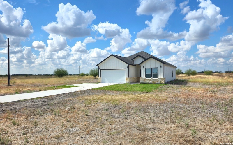 802 CR 520, Dhanis, TX 78850, 3 Bedrooms Bedrooms, ,2 BathroomsBathrooms,Residential,For Sale,802 CR 520,0,1909269