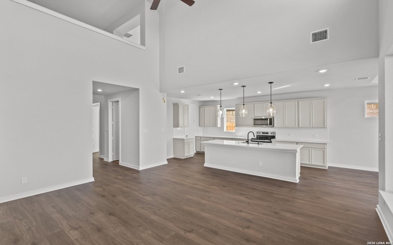 123 Heidi Hill, Castroville, TX 78009, 4 Bedrooms Bedrooms, ,3 BathroomsBathrooms,Residential,For Sale,123 Heidi Hill,0,1909620