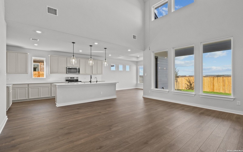 123 Heidi Hill, Castroville, TX 78009, 4 Bedrooms Bedrooms, ,3 BathroomsBathrooms,Residential,For Sale,123 Heidi Hill,0,1909620