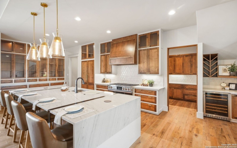 343 Janice, Castroville, TX 78009, 4 Bedrooms Bedrooms, ,5 BathroomsBathrooms,Residential,For Sale,343 Janice,0,1912285