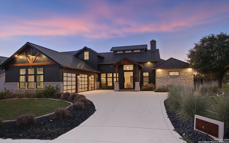 343 Janice, Castroville, TX 78009, 4 Bedrooms Bedrooms, ,5 BathroomsBathrooms,Residential,For Sale,343 Janice,0,1912285