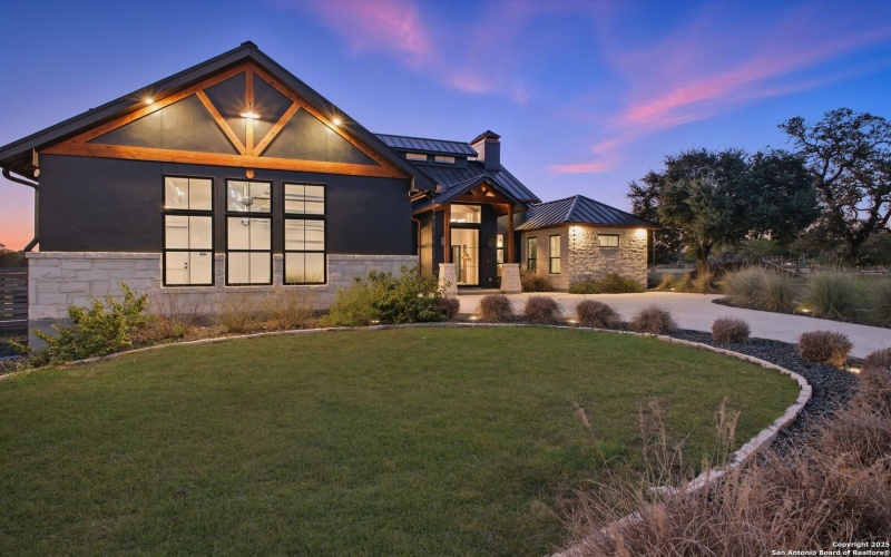 343 Janice, Castroville, TX 78009, 4 Bedrooms Bedrooms, ,5 BathroomsBathrooms,Residential,For Sale,343 Janice,0,1912285