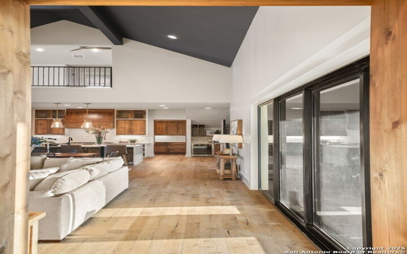 343 Janice, Castroville, TX 78009, 4 Bedrooms Bedrooms, ,5 BathroomsBathrooms,Residential,For Sale,343 Janice,0,1912285