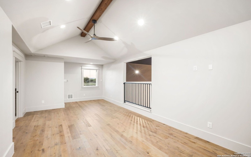 343 Janice, Castroville, TX 78009, 4 Bedrooms Bedrooms, ,5 BathroomsBathrooms,Residential,For Sale,343 Janice,0,1912285