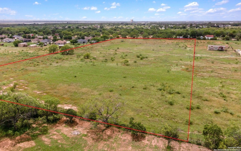 Borregas, Elmendorf, TX 78112, 4 Bedrooms Bedrooms, ,2 BathroomsBathrooms,Residential,For Sale,Borregas,0,1913479