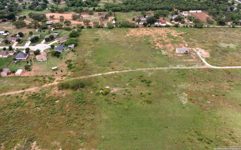 Borregas, Elmendorf, TX 78112, 4 Bedrooms Bedrooms, ,2 BathroomsBathrooms,Residential,For Sale,Borregas,0,1913479