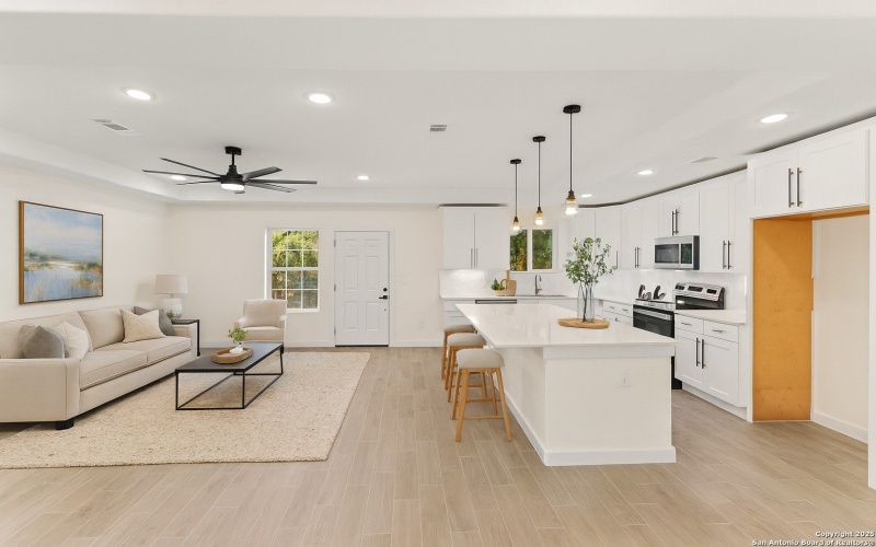 350 Spanish Oak Dr, Canyon Lake, TX 78133, 3 Bedrooms Bedrooms, ,2 BathroomsBathrooms,Residential,For Sale,350 Spanish Oak Dr,0,1913798