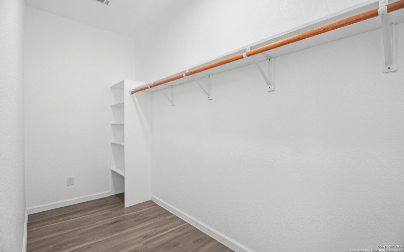 1734 Blueridge Dr, Canyon Lake, TX 78133, 3 Bedrooms Bedrooms, ,2 BathroomsBathrooms,Residential,For Sale,1734 Blueridge Dr,0,1914075