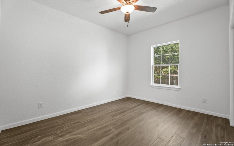 1080 Greenhill Dr, Canyon Lake, TX 78133, 3 Bedrooms Bedrooms, ,2 BathroomsBathrooms,Residential,For Sale,1080 Greenhill Dr,0,1914095