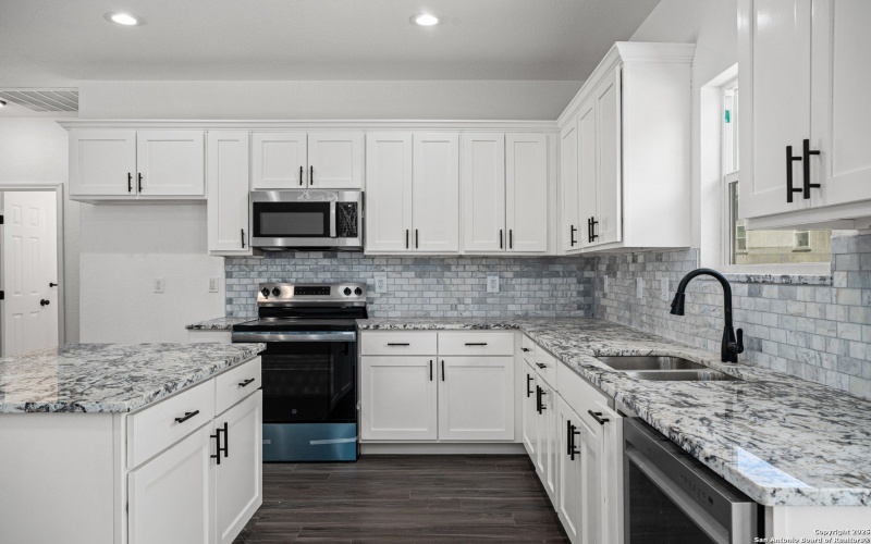 1130 Greenhill Dr, Canyon Lake, TX 78133, 3 Habitaciones Habitaciones , ,2 BañosBaños,Residential,En Venta,1130 Greenhill Dr,0,1914112