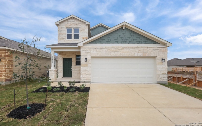 15550 Doublecreek Dr, San Antonio, TX 78253, 5 Bedrooms Bedrooms, ,3 BathroomsBathrooms,Residential,For Sale,15550 Doublecreek Dr,0,1914192