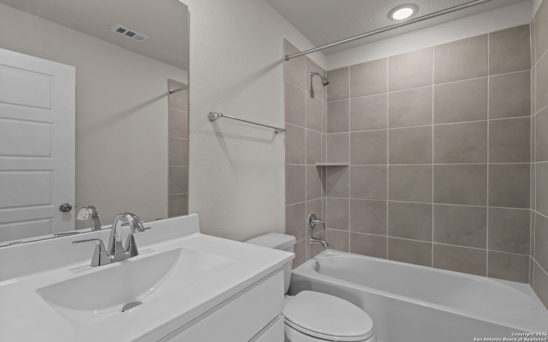 15550 Doublecreek Dr, San Antonio, TX 78253, 5 Bedrooms Bedrooms, ,3 BathroomsBathrooms,Residential,For Sale,15550 Doublecreek Dr,0,1914192