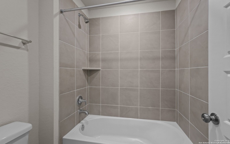 15550 Doublecreek Dr, San Antonio, TX 78253, 5 Bedrooms Bedrooms, ,3 BathroomsBathrooms,Residential,For Sale,15550 Doublecreek Dr,0,1914192