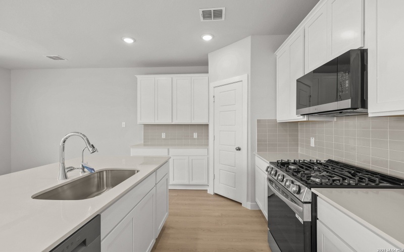 6539 Bufflehead Bend, Leon Valley, TX 78240, 4 Bedrooms Bedrooms, ,2 BathroomsBathrooms,Residential,For Sale,6539 Bufflehead Bend,0,1914551