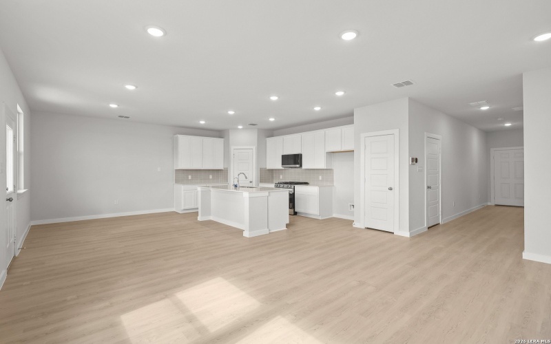 6539 Bufflehead Bend, Leon Valley, TX 78240, 4 Bedrooms Bedrooms, ,2 BathroomsBathrooms,Residential,For Sale,6539 Bufflehead Bend,0,1914551