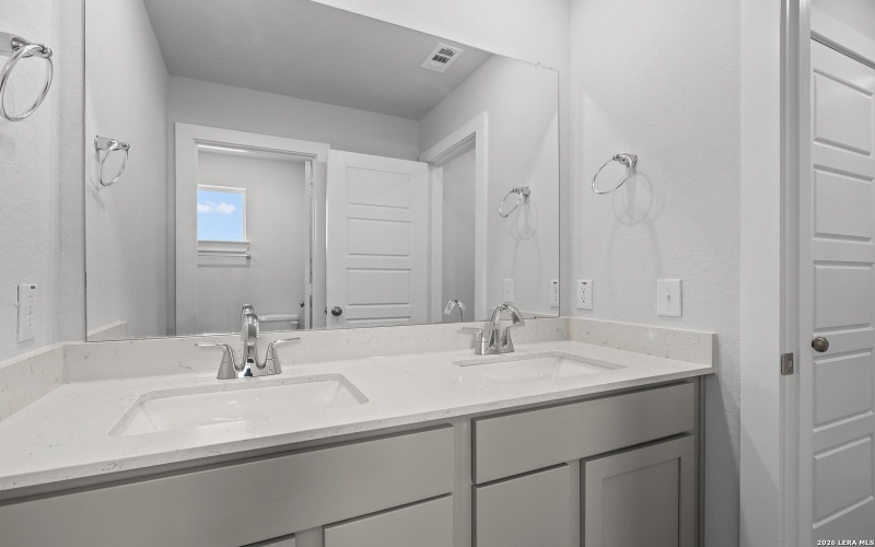 6543 Bufflehead Bend, Leon Valley, TX 78240, 3 Habitaciones Habitaciones , ,2 BañosBaños,Residential,En Venta,6543 Bufflehead Bend,0,1914555