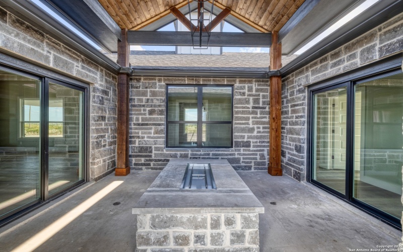 58 Greystone Hills Circle, Uvalde, TX 78801, 4 Bedrooms Bedrooms, ,3 BathroomsBathrooms,Residential,For Sale,58 Greystone Hills Circle,0,1915566