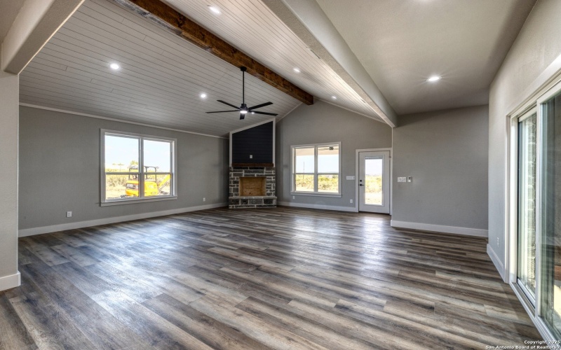 58 Greystone Hills Circle, Uvalde, TX 78801, 4 Bedrooms Bedrooms, ,3 BathroomsBathrooms,Residential,For Sale,58 Greystone Hills Circle,0,1915566