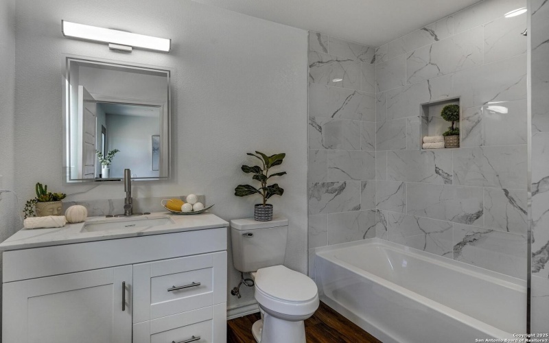 330 Walton Ave, San Antonio, TX 78225, 4 Bedrooms Bedrooms, ,2 BathroomsBathrooms,Residential,For Sale,330 Walton Ave,0,1916283