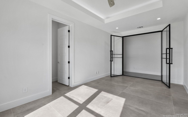 11019 Porter Springs, San Antonio, TX 78255, 4 Bedrooms Bedrooms, ,5 BathroomsBathrooms,Residential,For Sale,11019 Porter Springs,0,1918721