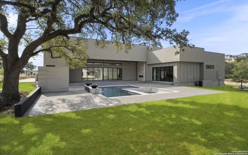 11019 Porter Springs, San Antonio, TX 78255, 4 Bedrooms Bedrooms, ,5 BathroomsBathrooms,Residential,For Sale,11019 Porter Springs,0,1918721