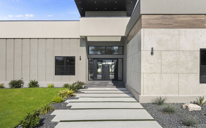 11019 Porter Springs, San Antonio, TX 78255, 4 Bedrooms Bedrooms, ,5 BathroomsBathrooms,Residential,For Sale,11019 Porter Springs,0,1918721