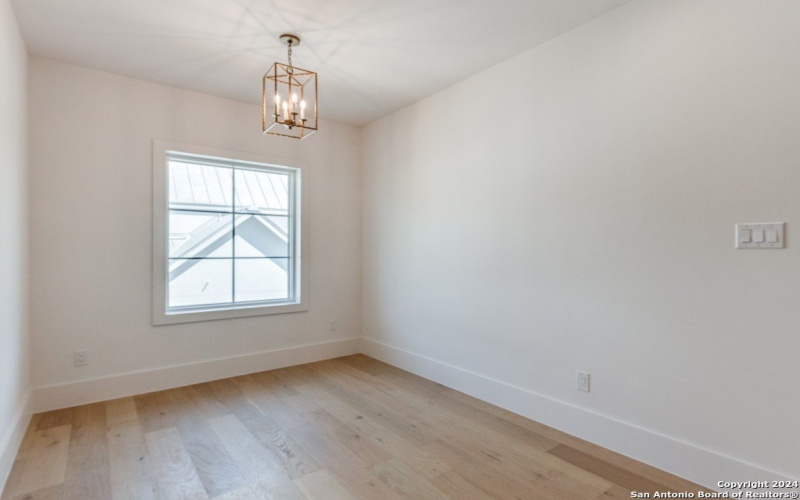 103 E WILDWOOD unit: B, San Antonio, TX 78212-1727, 3 Habitaciones Habitaciones , ,3 BañosBaños,Residential,En Venta,103 E WILDWOOD unit: B,0,1918743