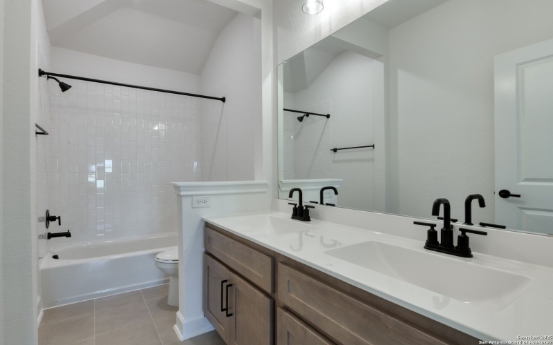 178 Katie Court, Castroville, TX 78009, 4 Bedrooms Bedrooms, ,3 BathroomsBathrooms,Residential,For Sale,178 Katie Court,0,1919338