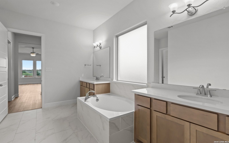 2824 Reeves Lane, Schertz, TX 78108, 4 Bedrooms Bedrooms, ,3 BathroomsBathrooms,Residential,For Sale,2824 Reeves Lane,0,1928734