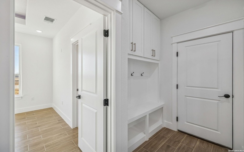 187 Hidden Ranch CT., Floresville, TX 78114, 4 Bedrooms Bedrooms, ,5 BathroomsBathrooms,Residential,For Sale,187 Hidden Ranch CT.,0,1930084