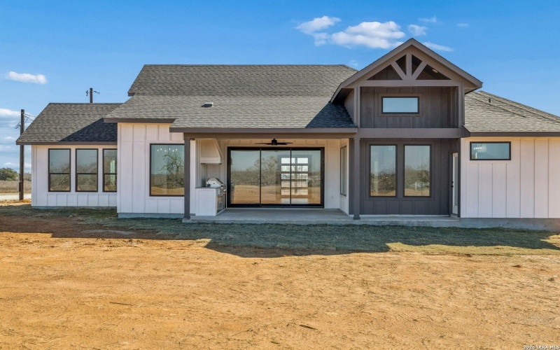 187 Hidden Ranch CT., Floresville, TX 78114, 4 Bedrooms Bedrooms, ,5 BathroomsBathrooms,Residential,For Sale,187 Hidden Ranch CT.,0,1930084