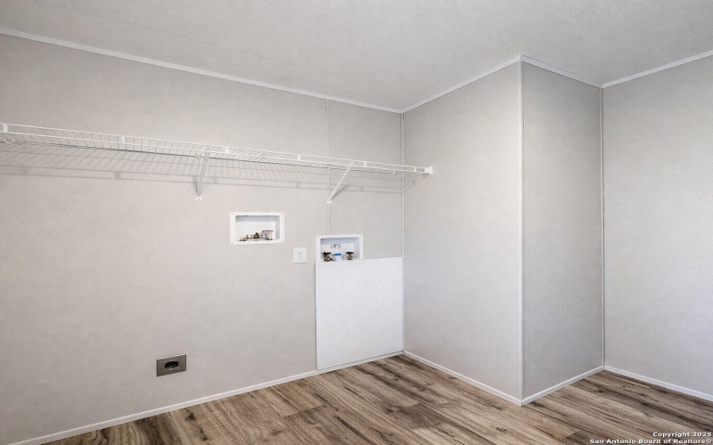 563 Oak Trail, Canyon Lake, TX 78133, 3 Habitaciones Habitaciones , ,2 BañosBaños,Residential,En Venta,563 Oak Trail,0,1930797