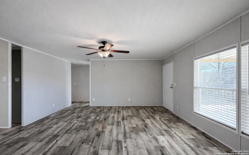 563 Oak Trail, Canyon Lake, TX 78133, 3 Habitaciones Habitaciones , ,2 BañosBaños,Residential,En Venta,563 Oak Trail,0,1930797