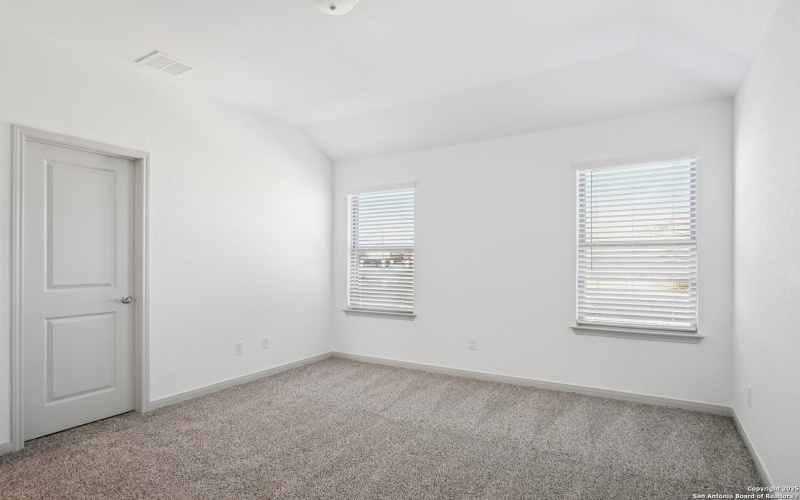 12352 Montgomery Forest, San Antonio, TX 78252, ,Residential Multi Family,En Venta,12352 Montgomery Forest,0,1921804