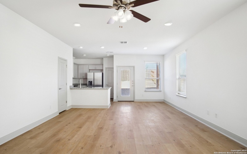 12352 Montgomery Forest, San Antonio, TX 78252, ,Residential Multi Family,En Venta,12352 Montgomery Forest,0,1921804