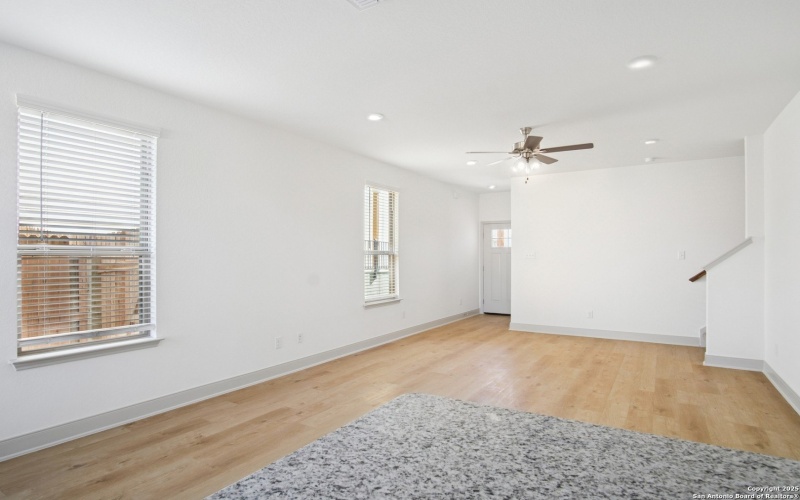 12352 Montgomery Forest, San Antonio, TX 78252, ,Residential Multi Family,En Venta,12352 Montgomery Forest,0,1921804