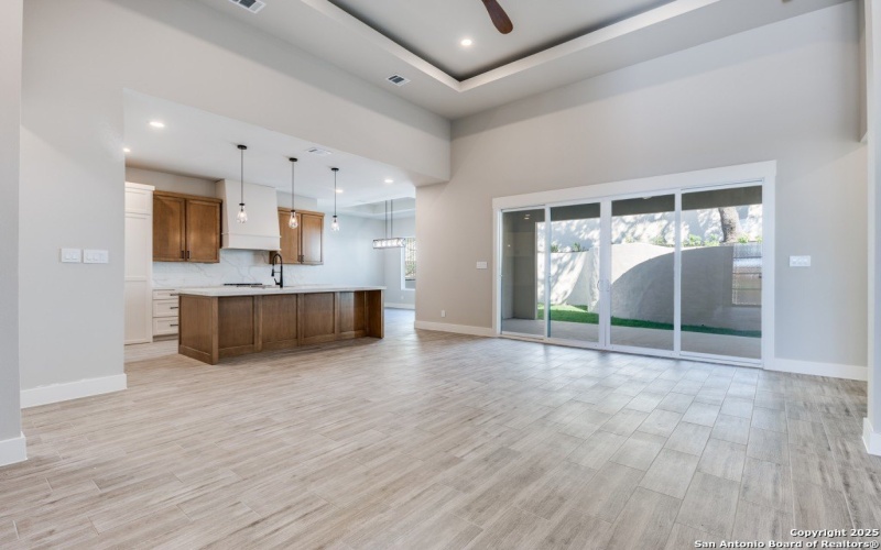 22114 Touring Ln, San Antonio, TX 78257, 4 Bedrooms Bedrooms, ,5 BathroomsBathrooms,Residential,For Sale,22114 Touring Ln,0,1922102