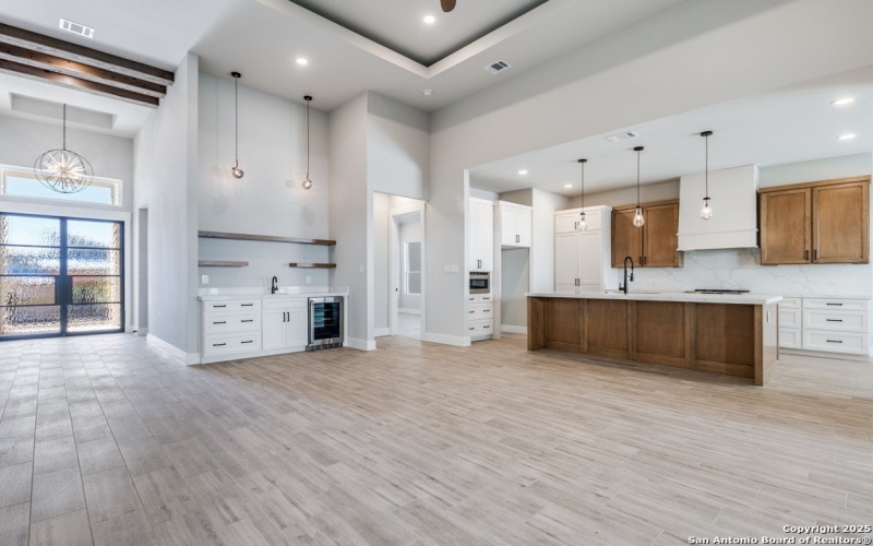 22114 Touring Ln, San Antonio, TX 78257, 4 Bedrooms Bedrooms, ,5 BathroomsBathrooms,Residential,For Sale,22114 Touring Ln,0,1922102