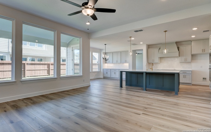 164 Katie Court, Castroville, TX 78009, 4 Habitaciones Habitaciones , ,3 BañosBaños,Residential,En Venta,164 Katie Court,0,1922590